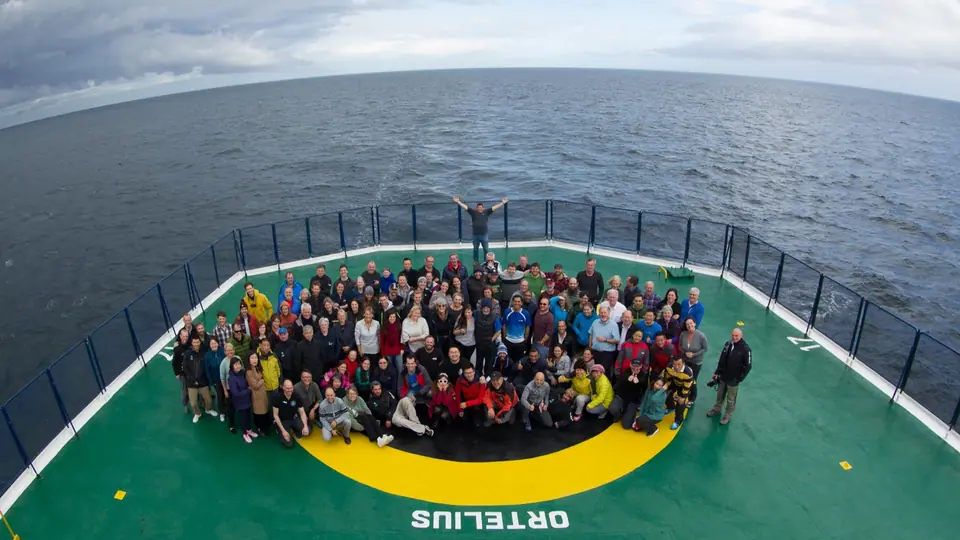 Antarctic Peninsula Ship Group