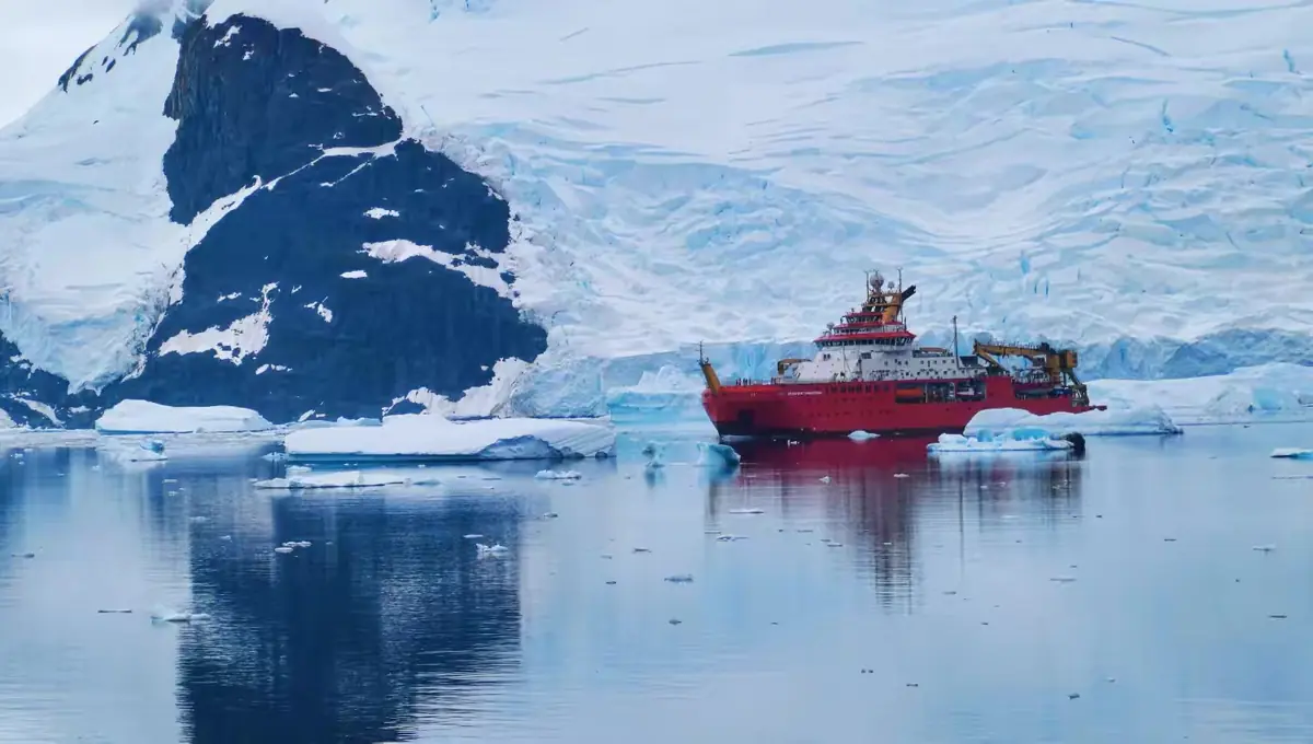 The Southernmost World: Antarctica image 9