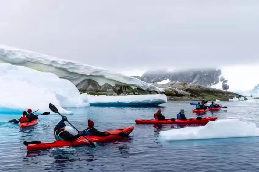 The Southernmost World: Antarctica image 59