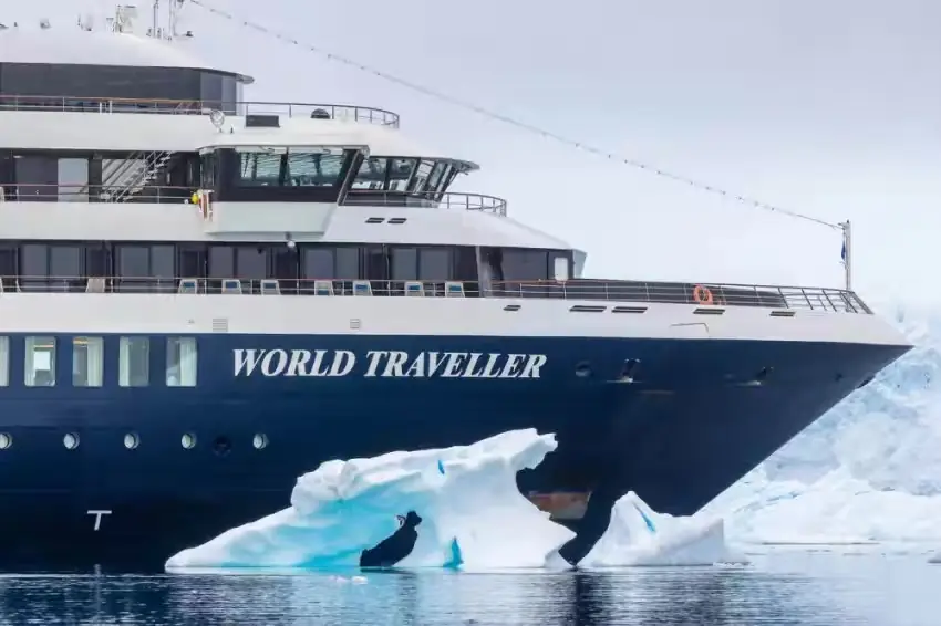 The Southernmost World: Antarctica image 66