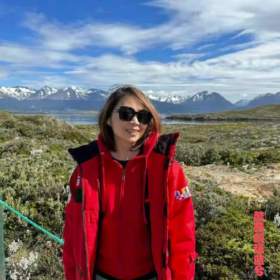 Women Blooming in Antarctica image 9