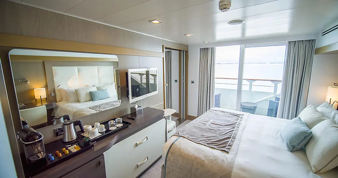 Prestige Balcony Suite reference image