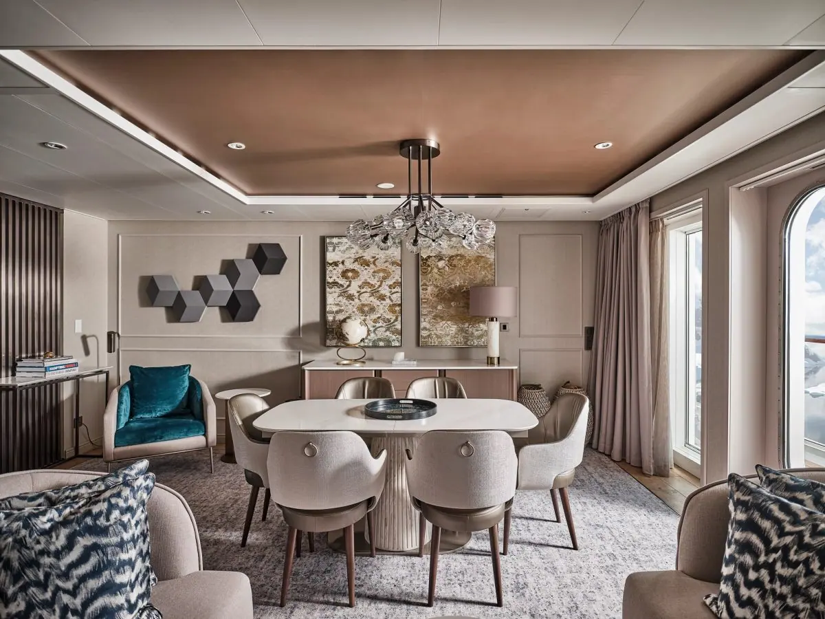 Owner's Suite image