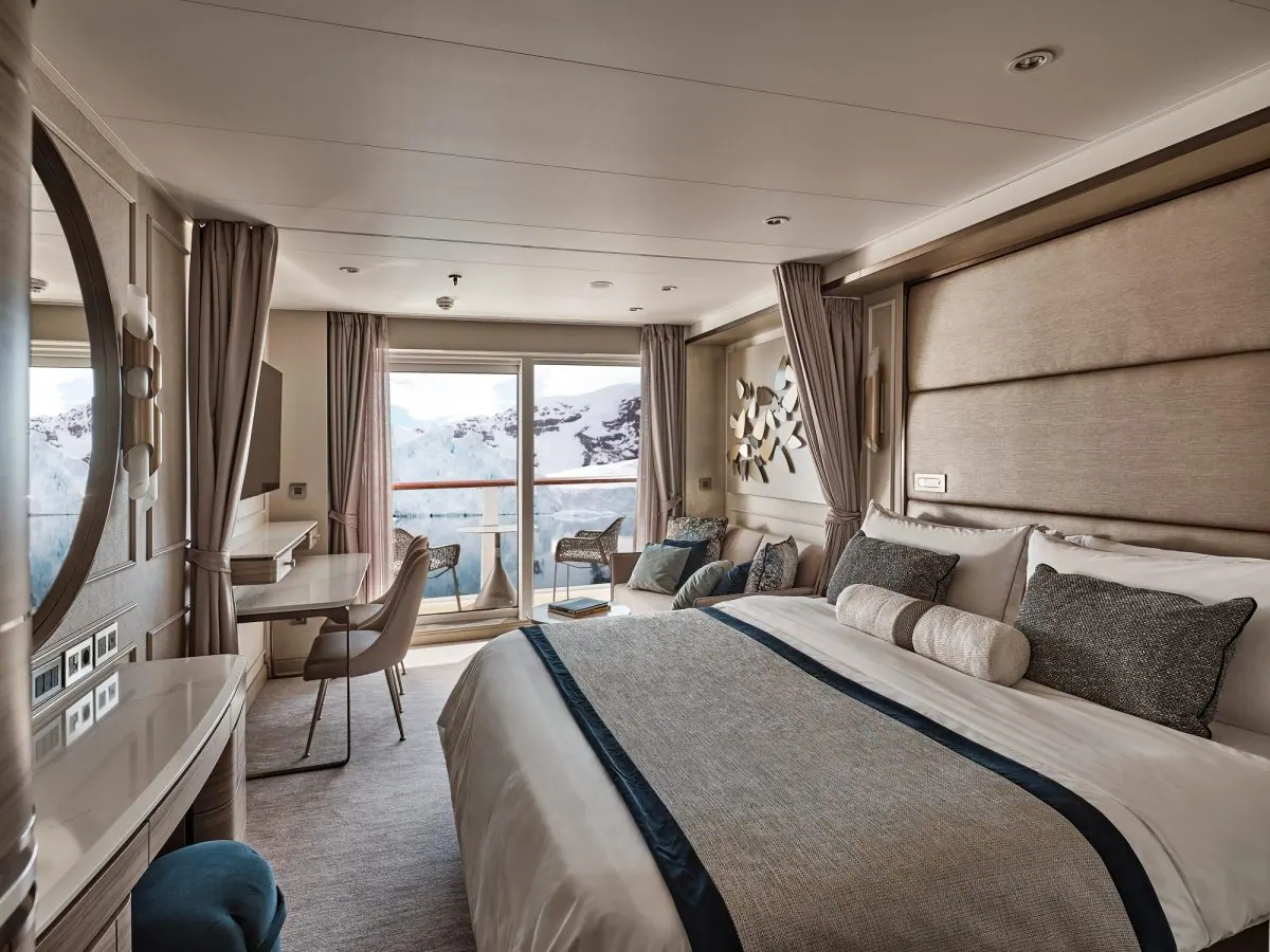 Balcony Suite image