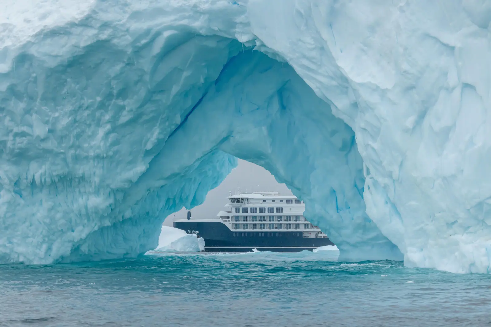 Magellan Explorer Classic Antarctica Air-Cruise Icebergs, Glaciers and Antarctic Wildlife