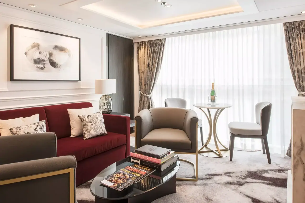 Owner Suite cabin image 2