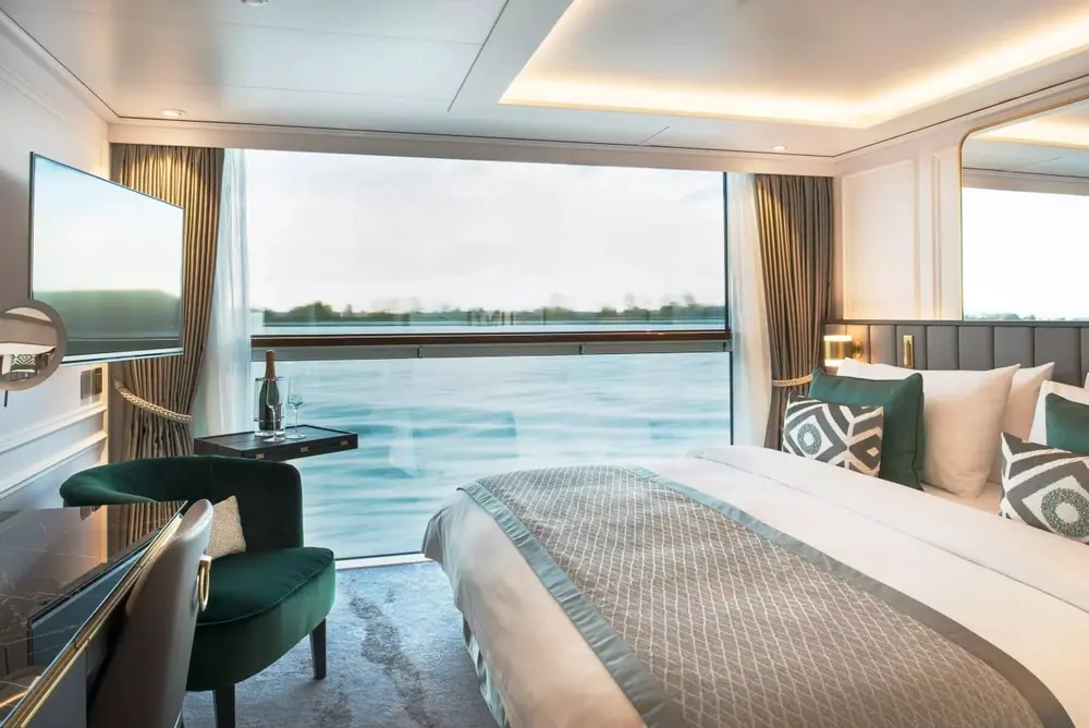 Riverside Luxury Cruises river cruise