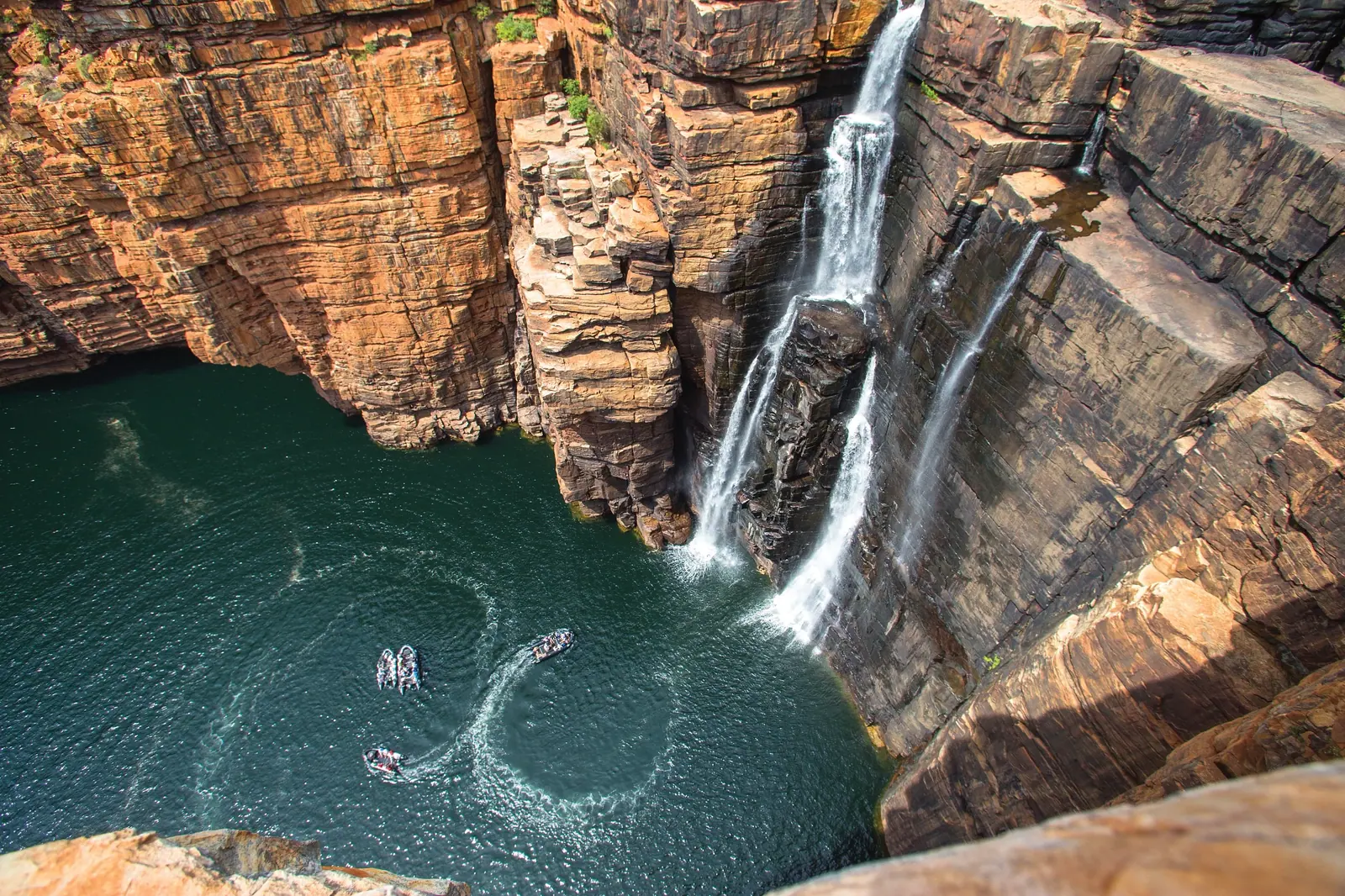 King George River gorge and twin falls