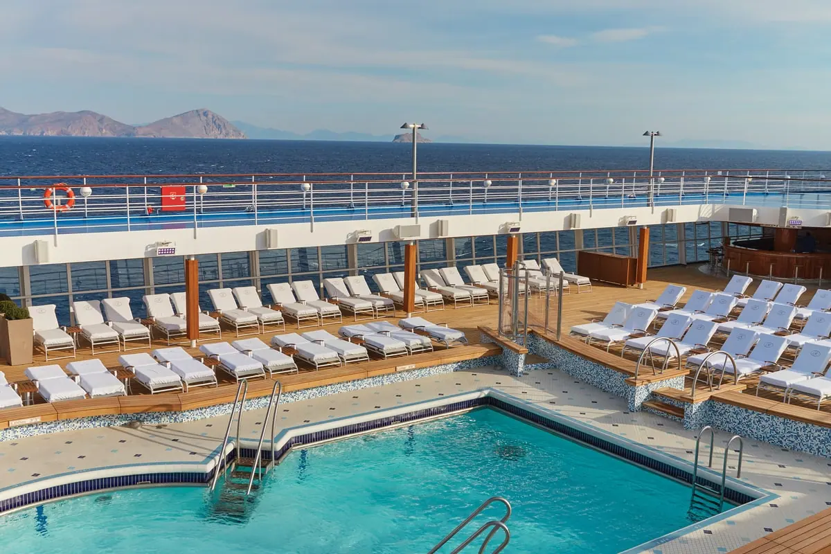 Dining, Theater and Time at Sea