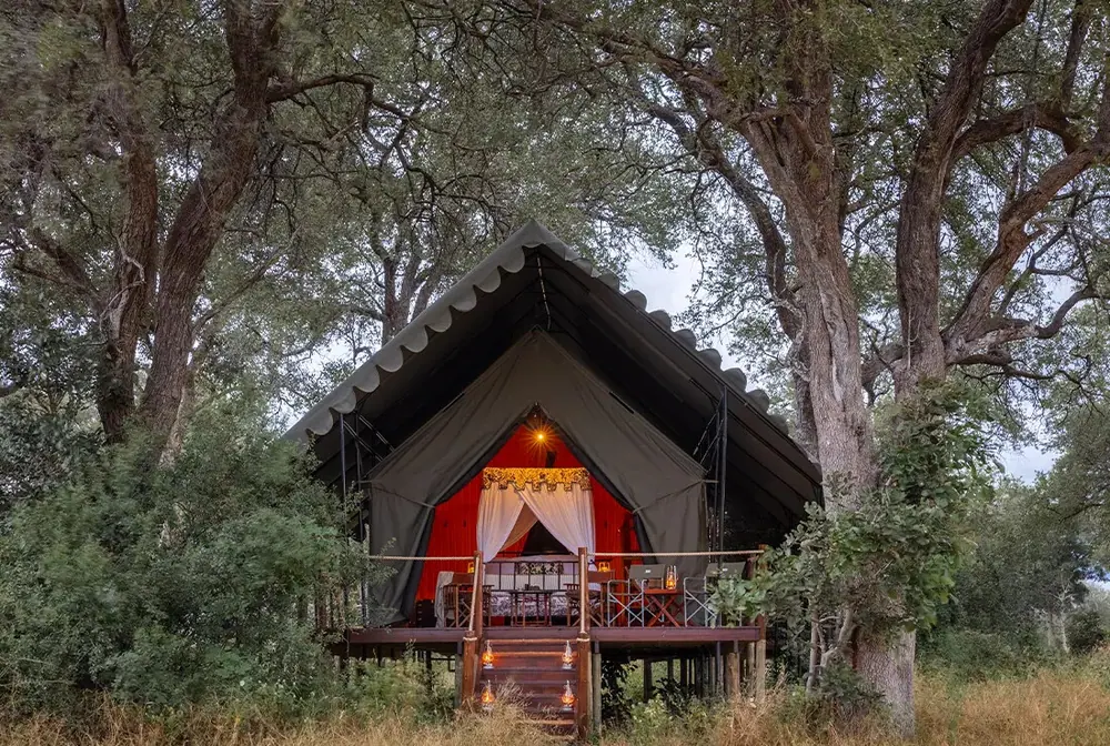 Okavango Deltalodge / camp