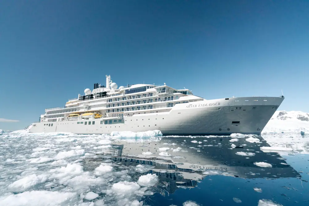 Silver Endeavour · Antarctica Fly the Drake, Lunar New Year gallery image 3 image