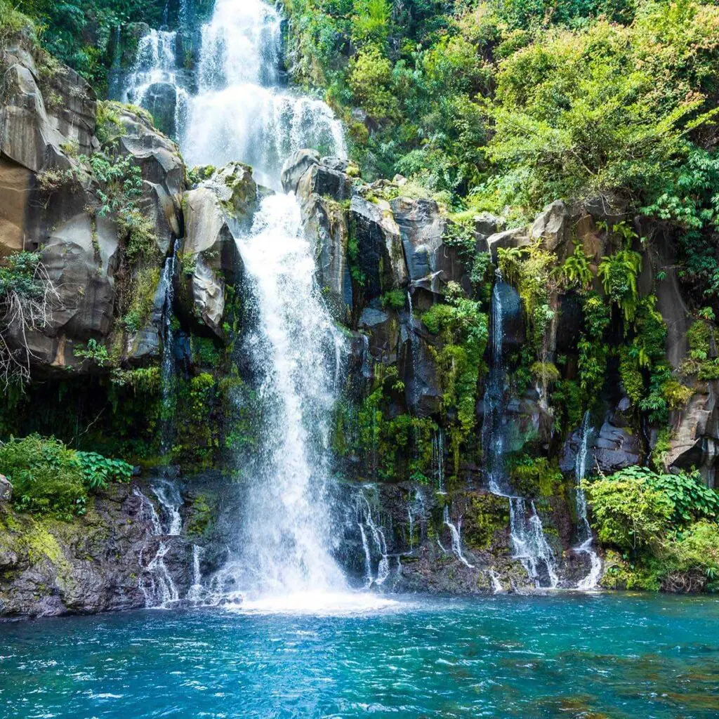 Reunion: Volcanoes, Cirques and Waterfalls