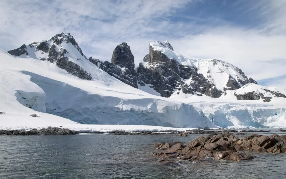 Seaventure Classic Antarctic Peninsula Expedition trip image 2
