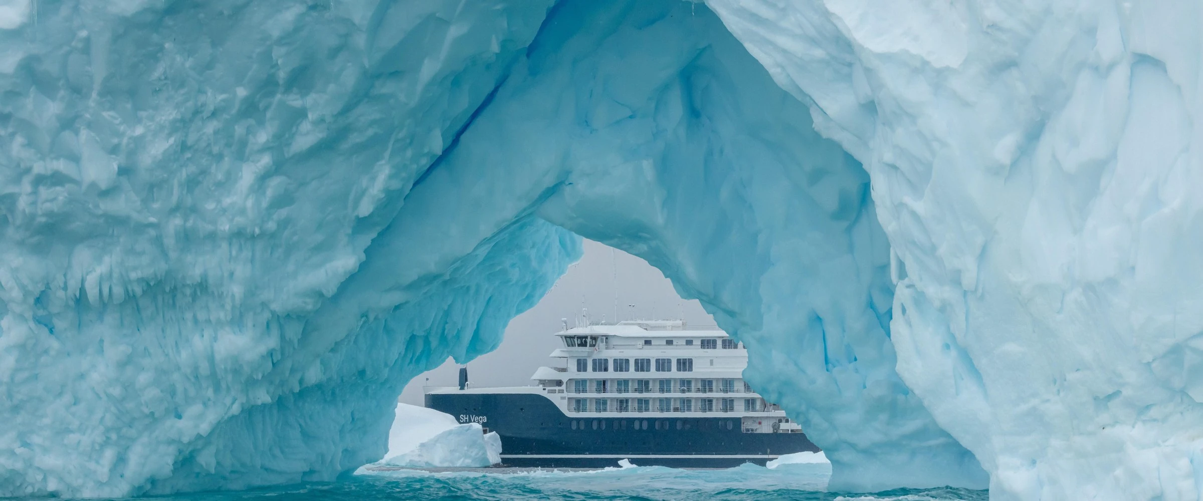 World Navigator · 10-Day Classic Antarctic Peninsula Cruise, Nov 28, 2026