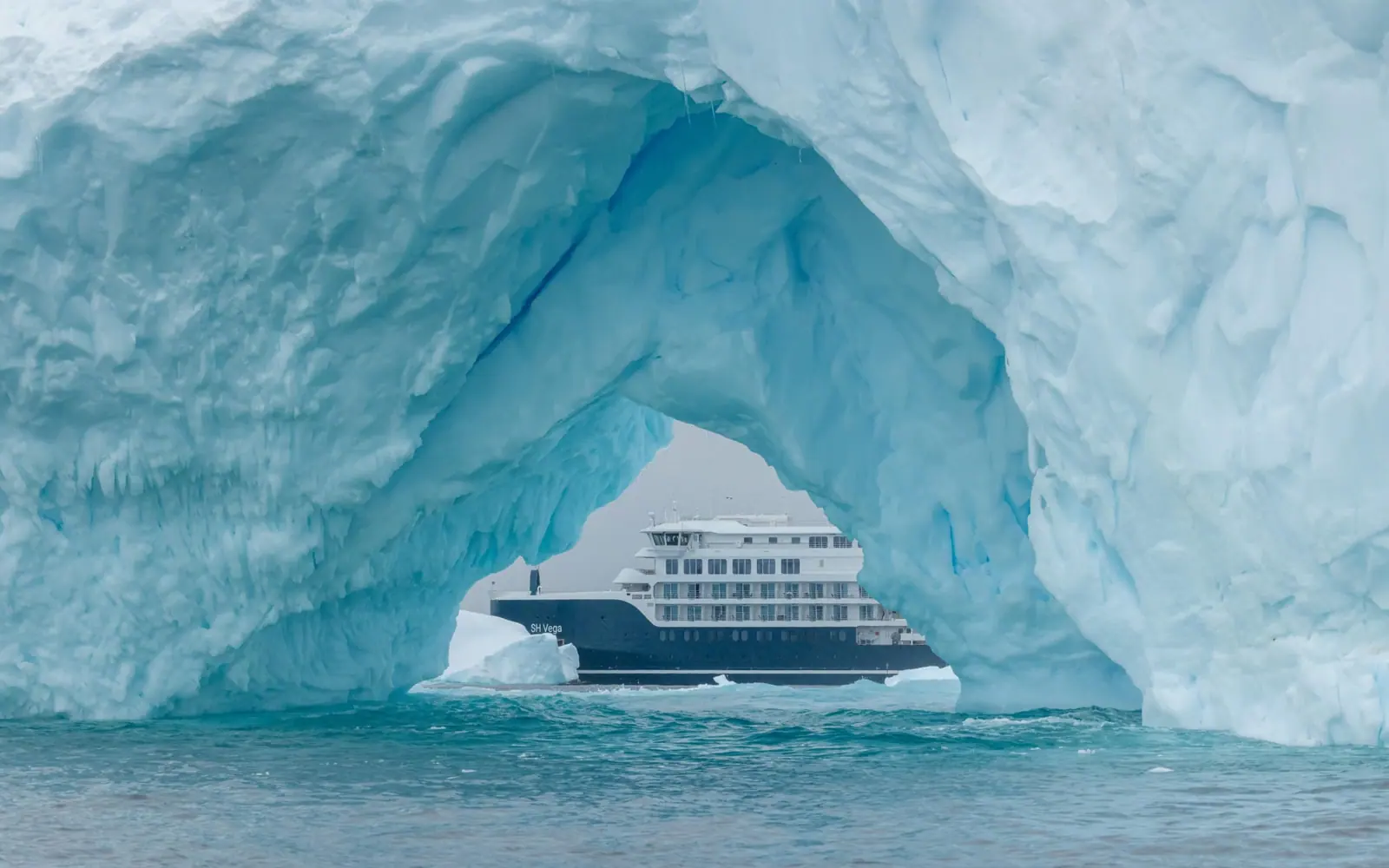 Le Lyrial Falkland Islands, South Georgia and Antarctic Peninsula Antarctic Peninsula Ice Coast